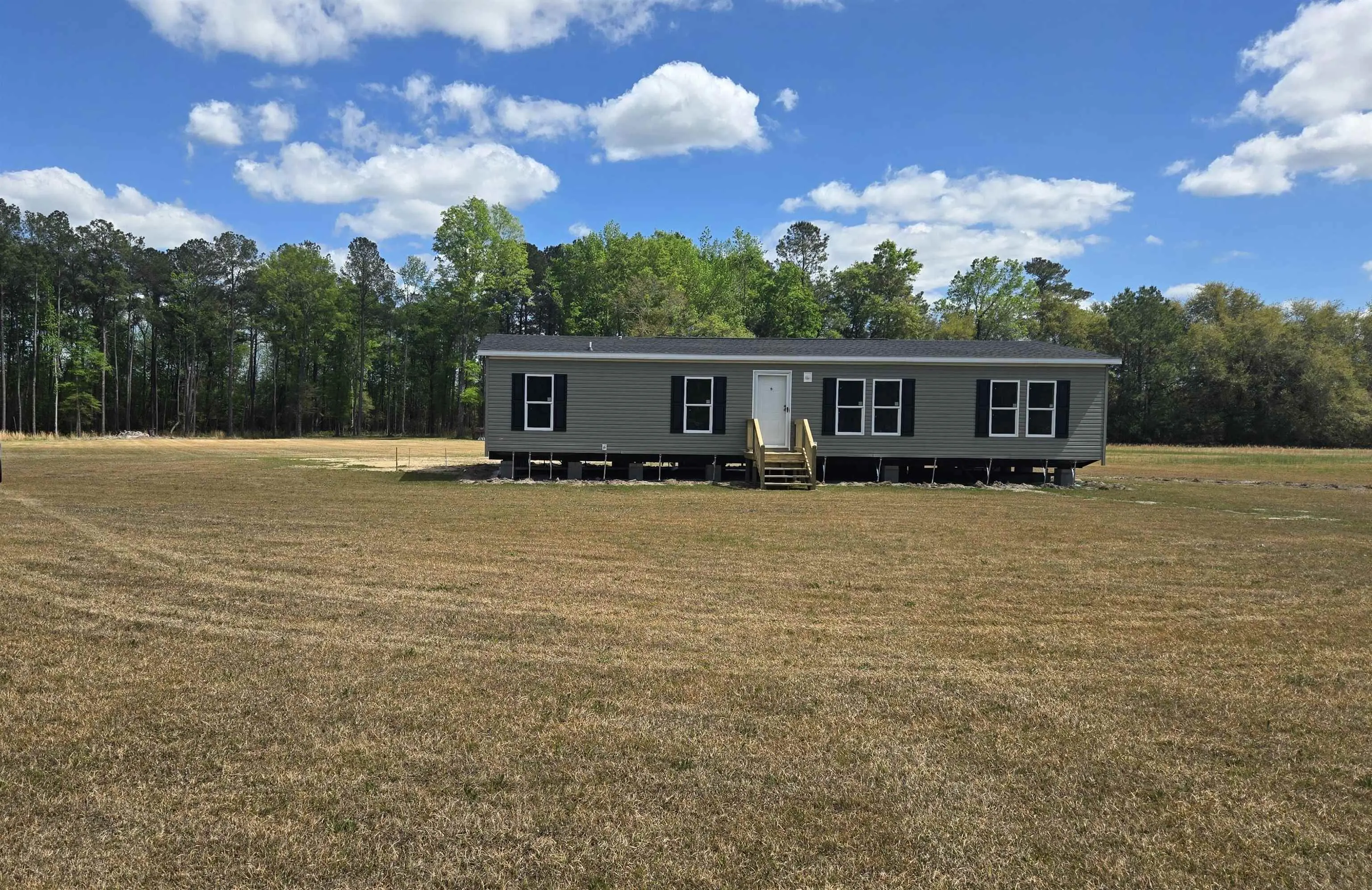 Photo of Listing #2609008