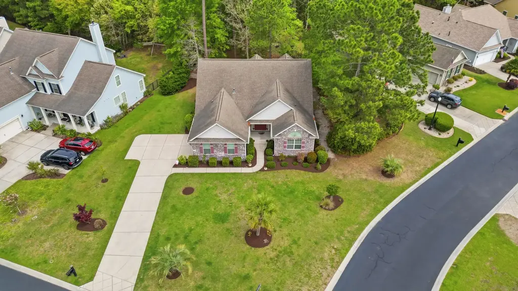 162 Summerlight Dr., Murrells Inlet