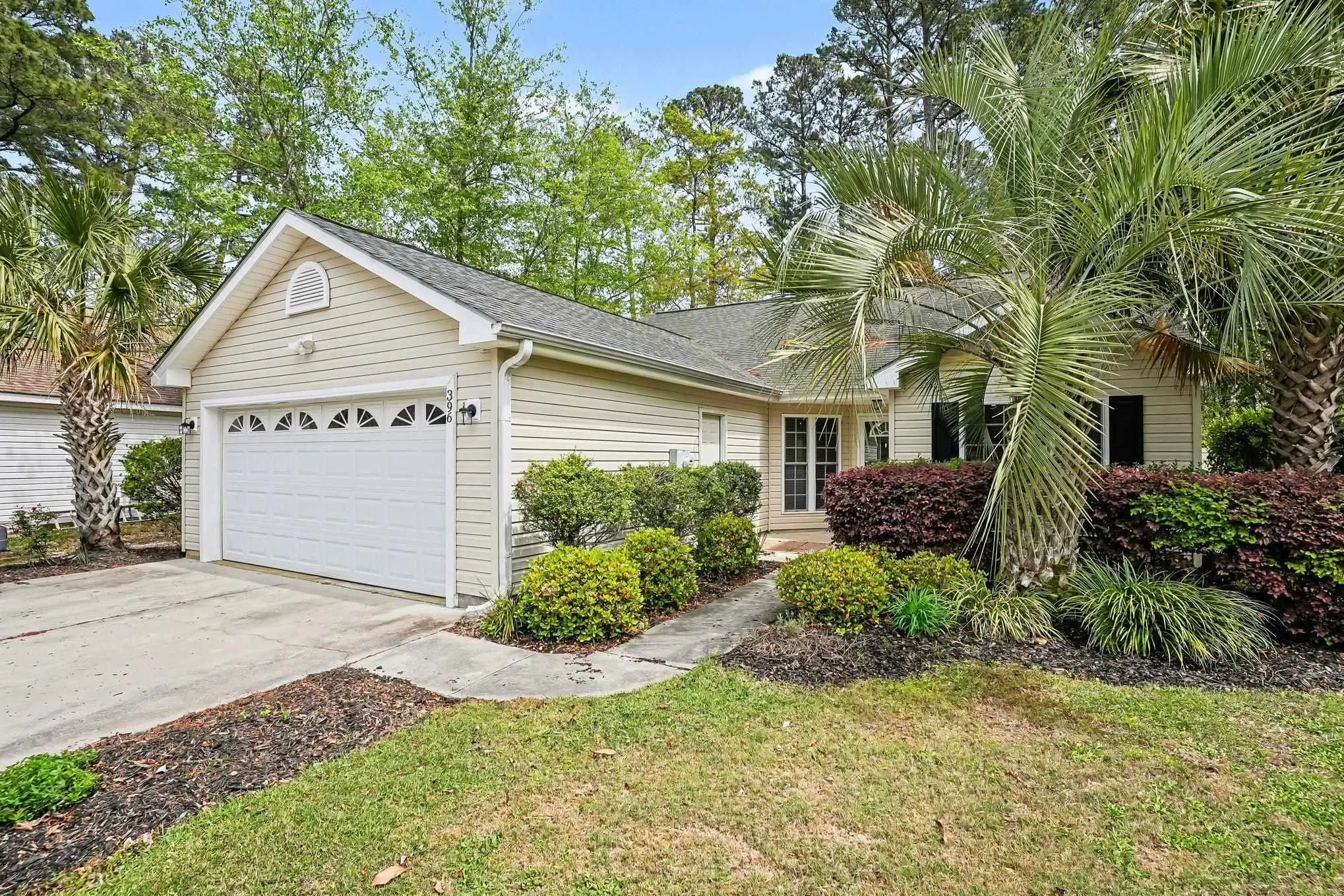 Photo of Listing #2609041