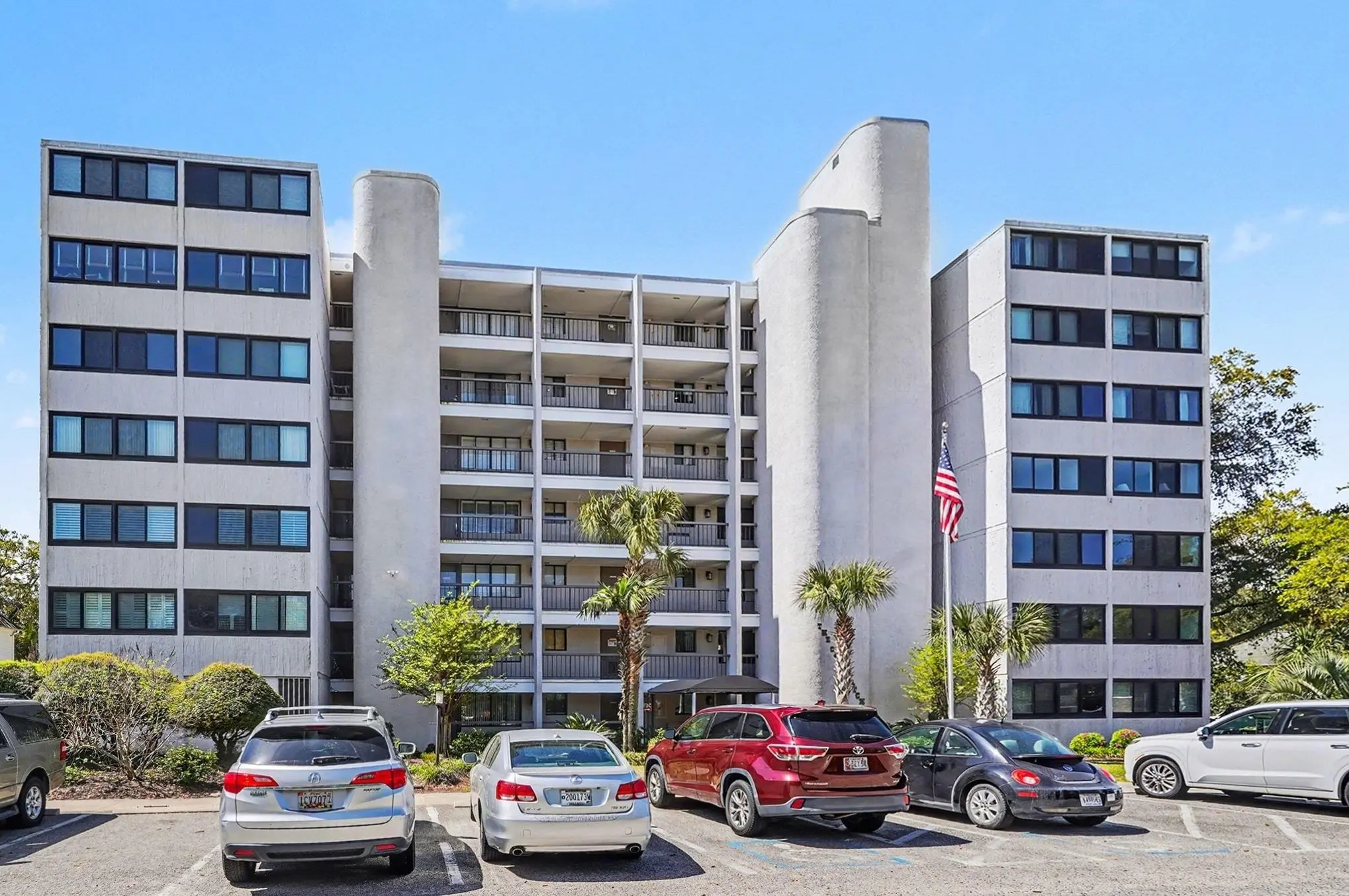 Photo of Listing #2609046