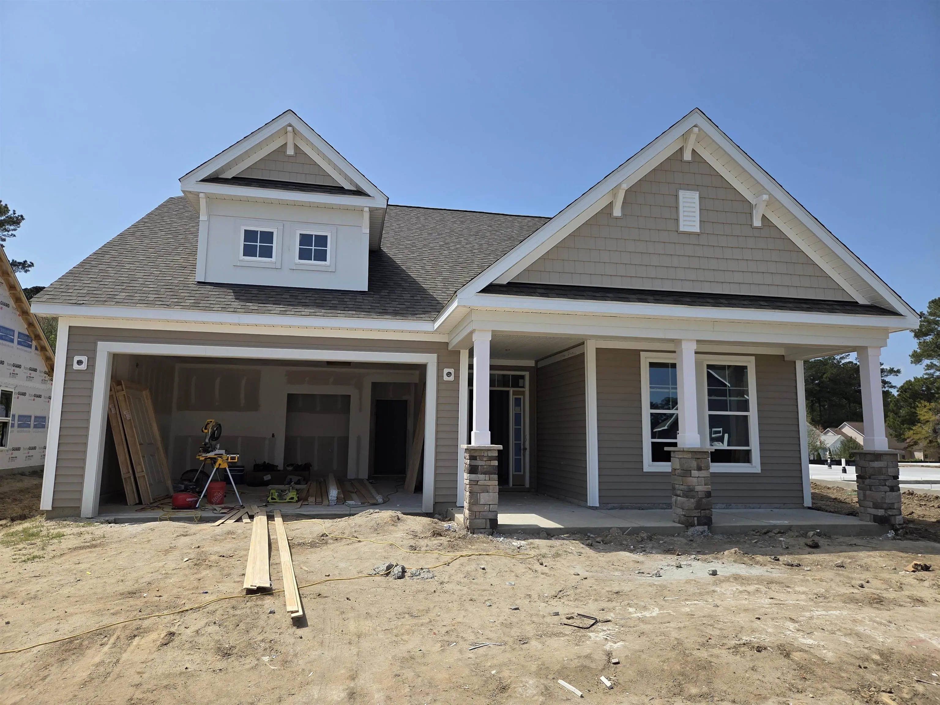 Photo of Listing #2609059