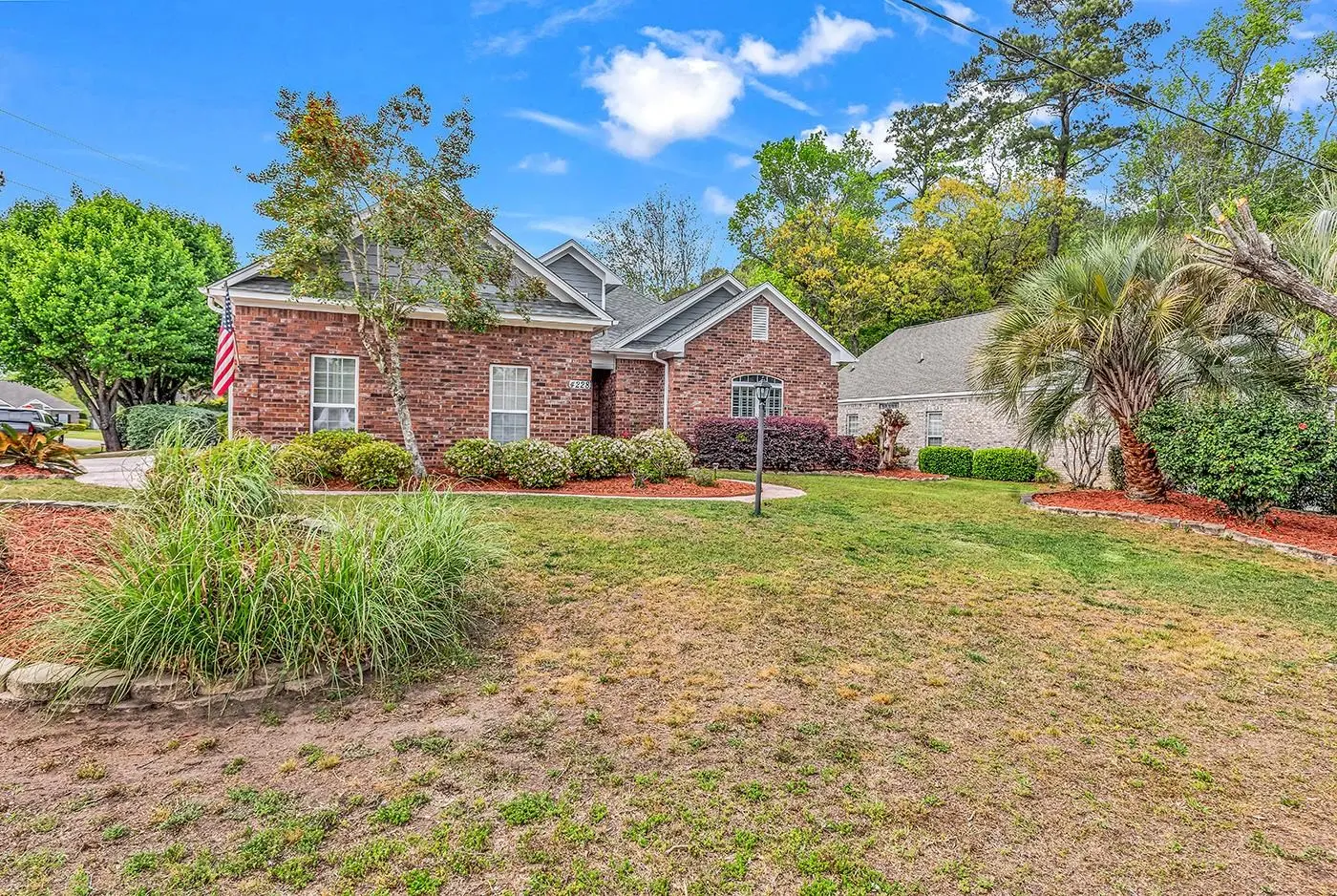 Photo of Listing #2609066