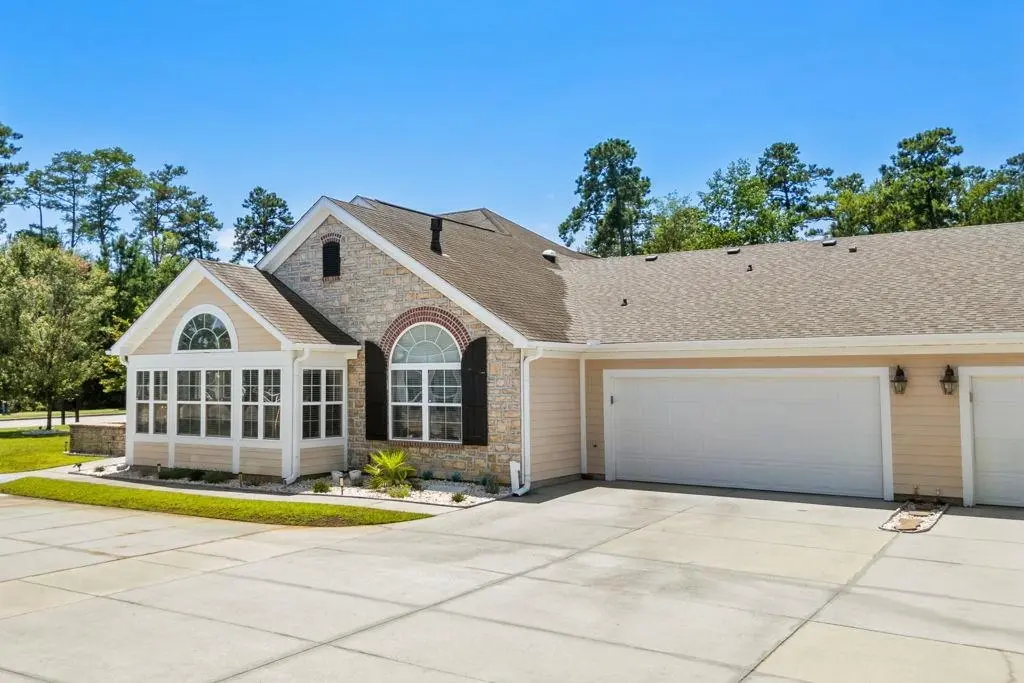 Photo of Listing #2609096