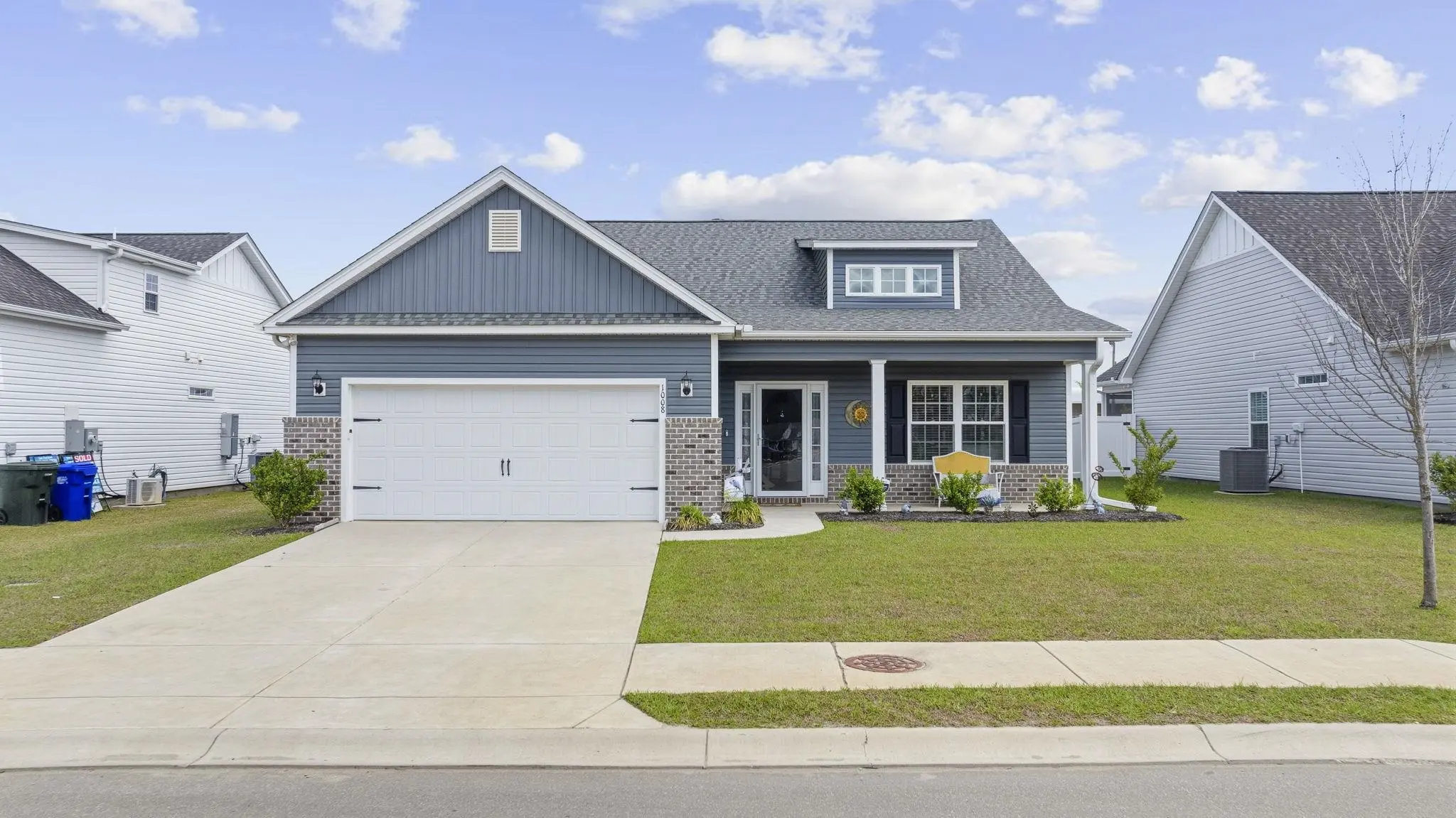 Photo of Listing #2609175