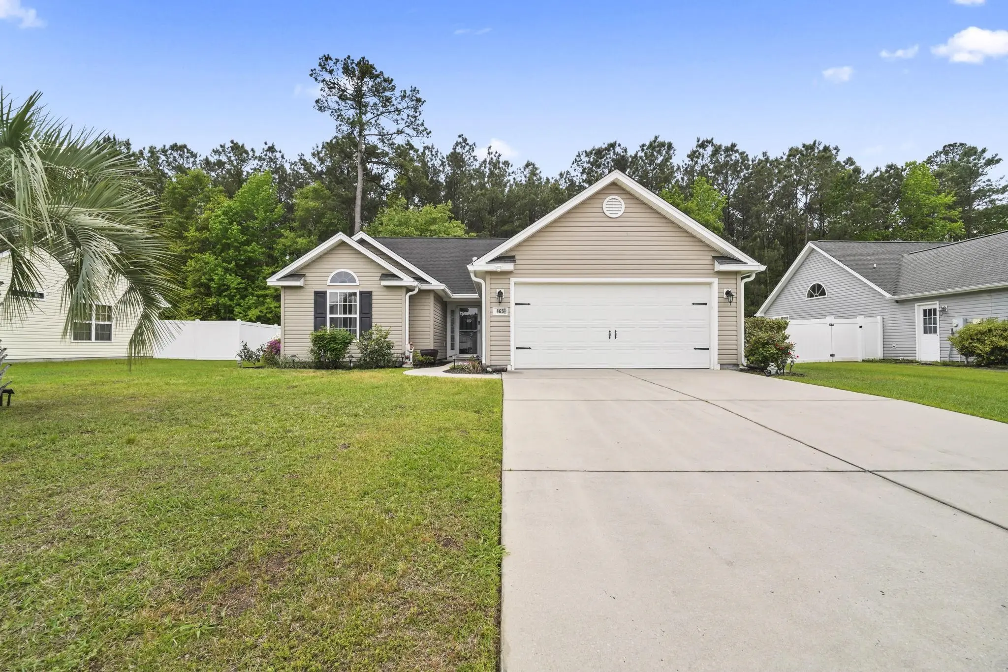 Photo of Listing #2609186