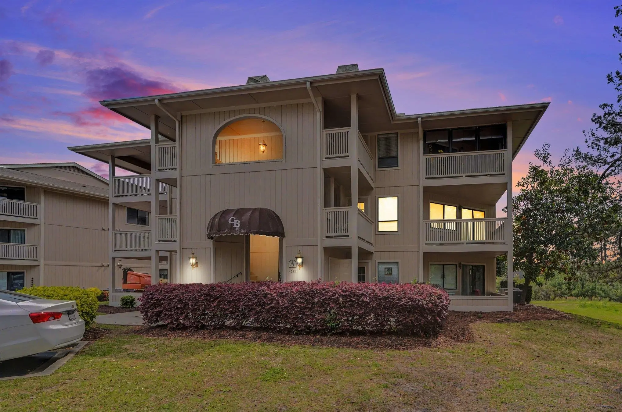 Photo of Listing #2609217