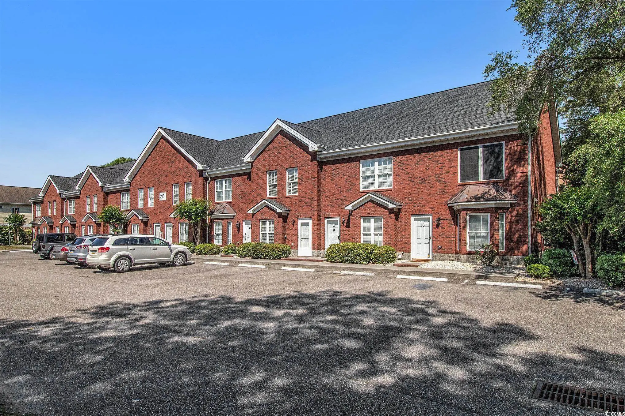 Photo of Listing #2609242