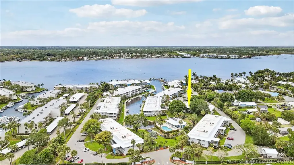 1854 Palm City Road 203, Stuart