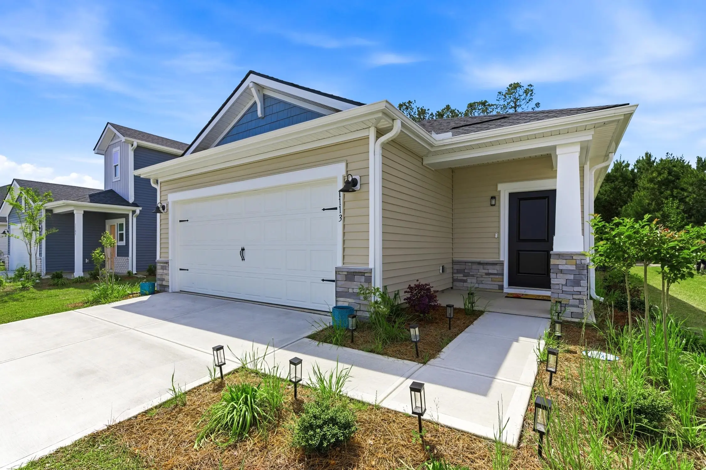 Photo of Listing #2609296