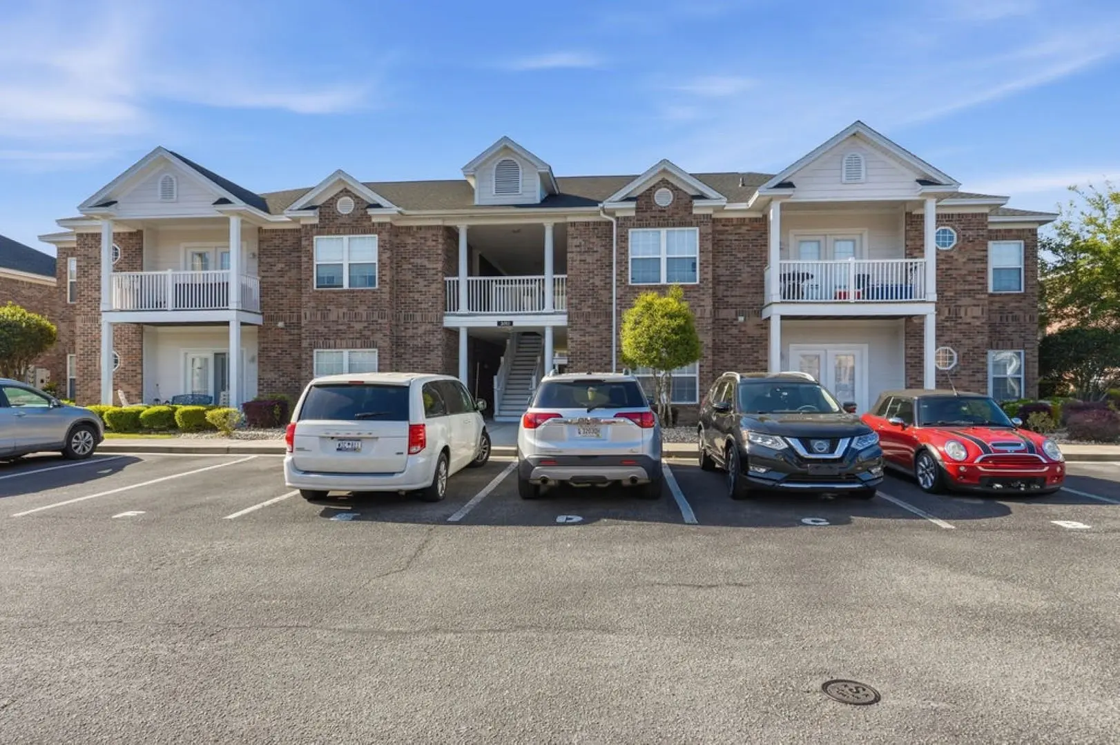 Photo of Listing #2609298