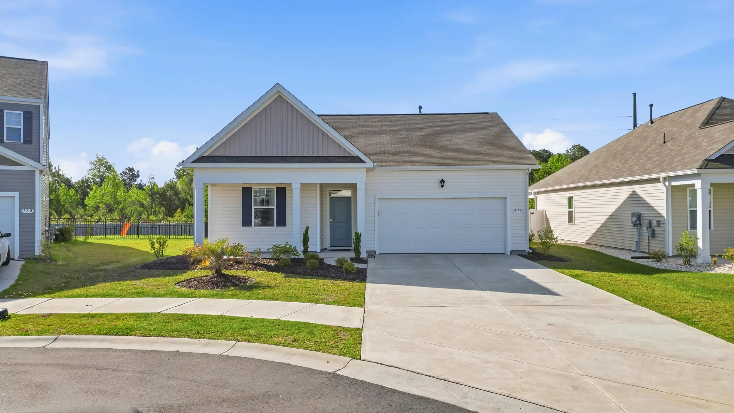 Photo of Listing #2609300