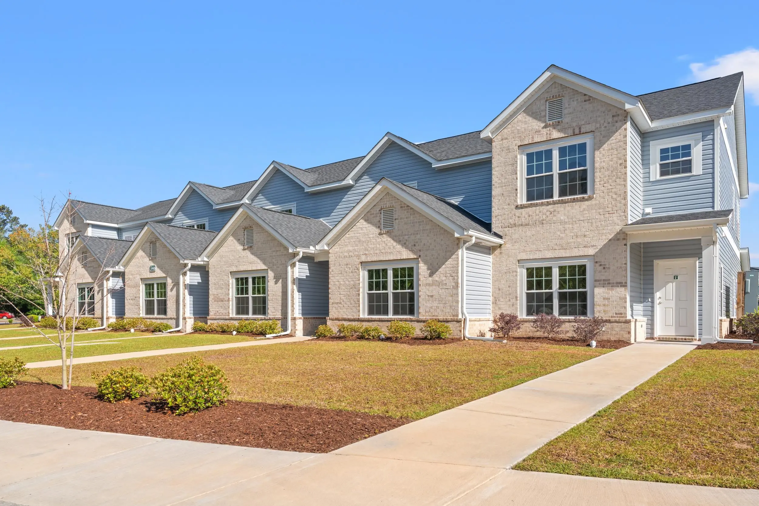 Photo of Listing #2609341