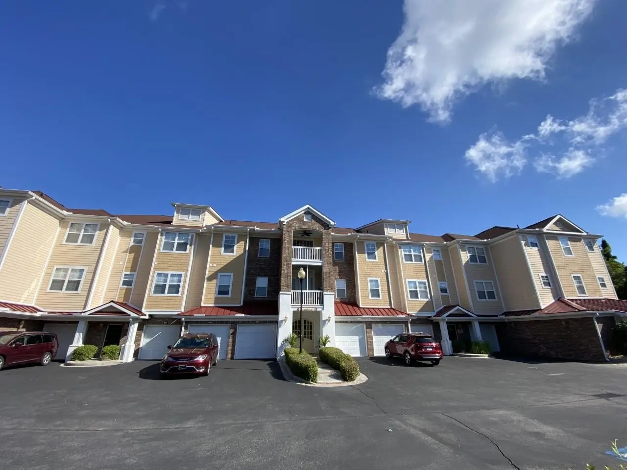 Photo of Listing #2609348