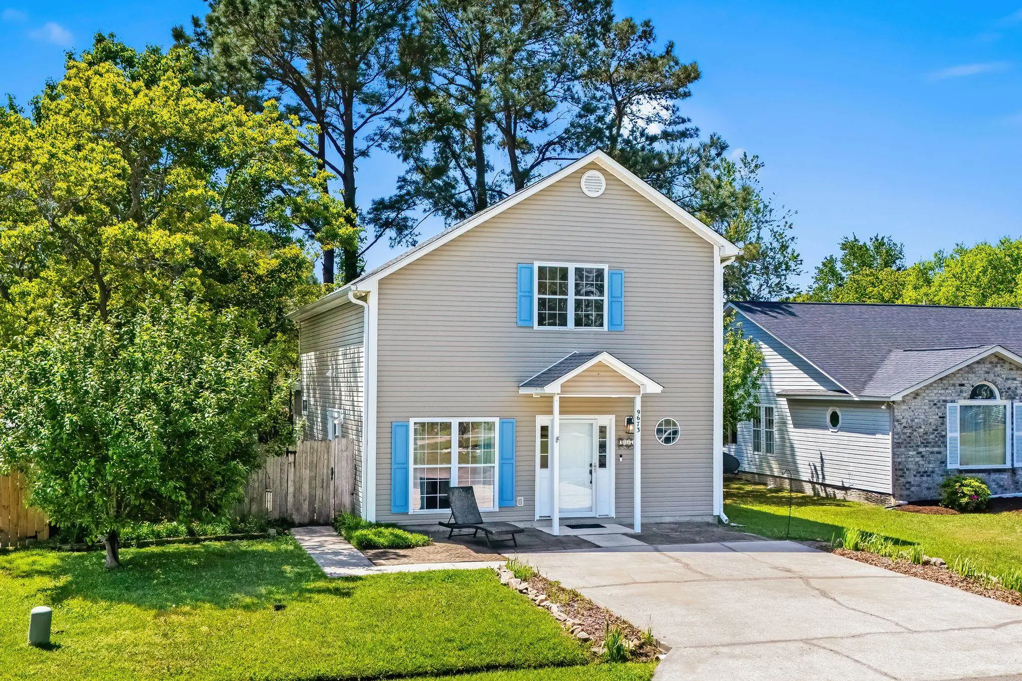 Photo of Listing #2609351