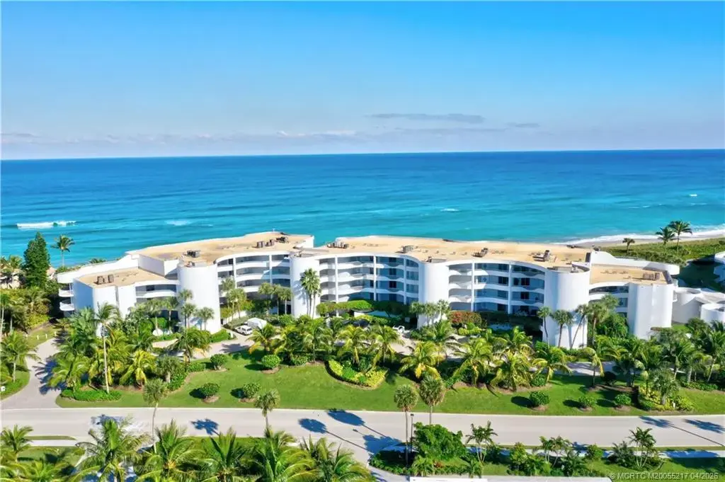 2001 Sailfish Point Boulevard 117, Stuart