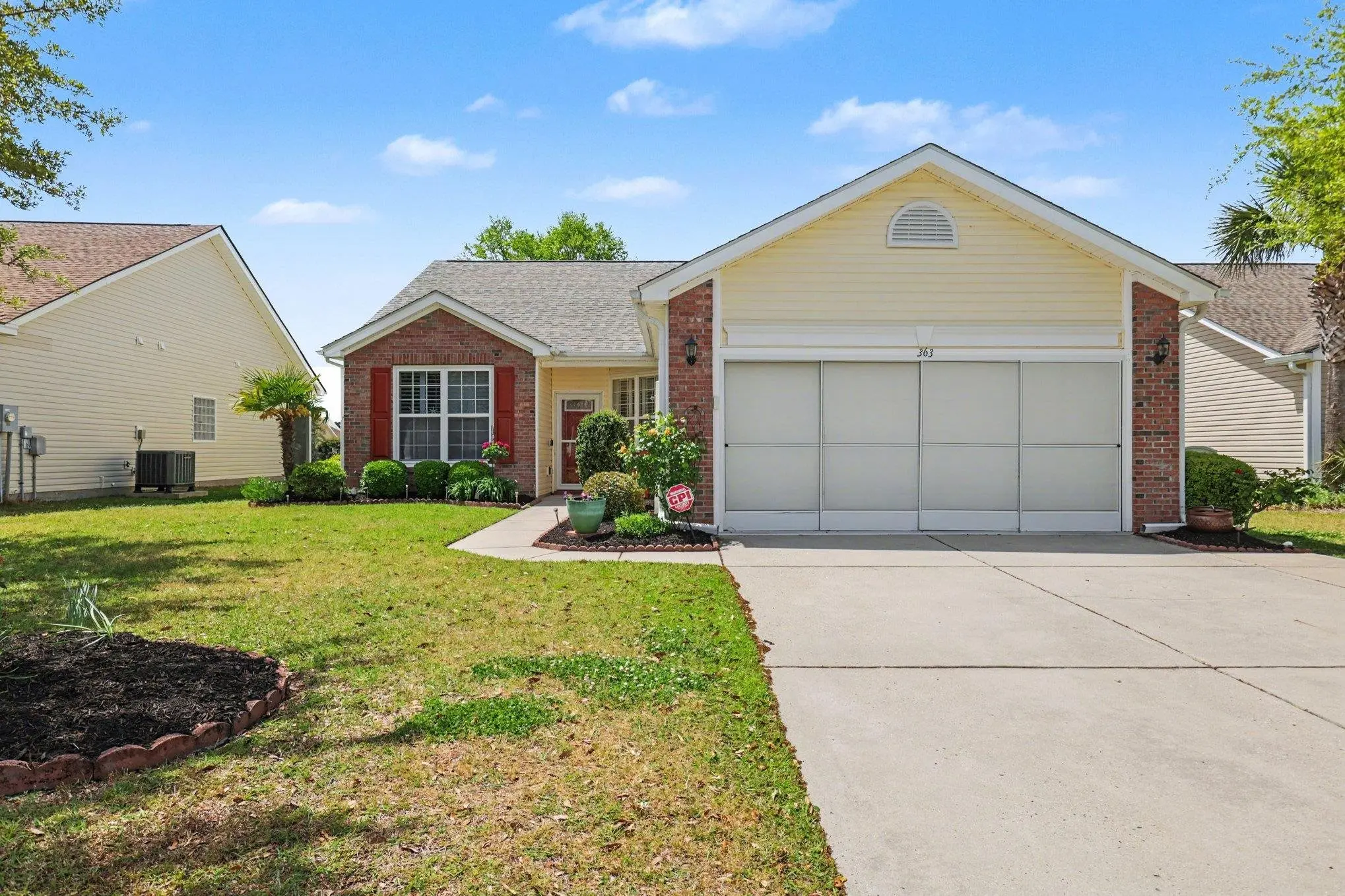 Photo of Listing #2609466