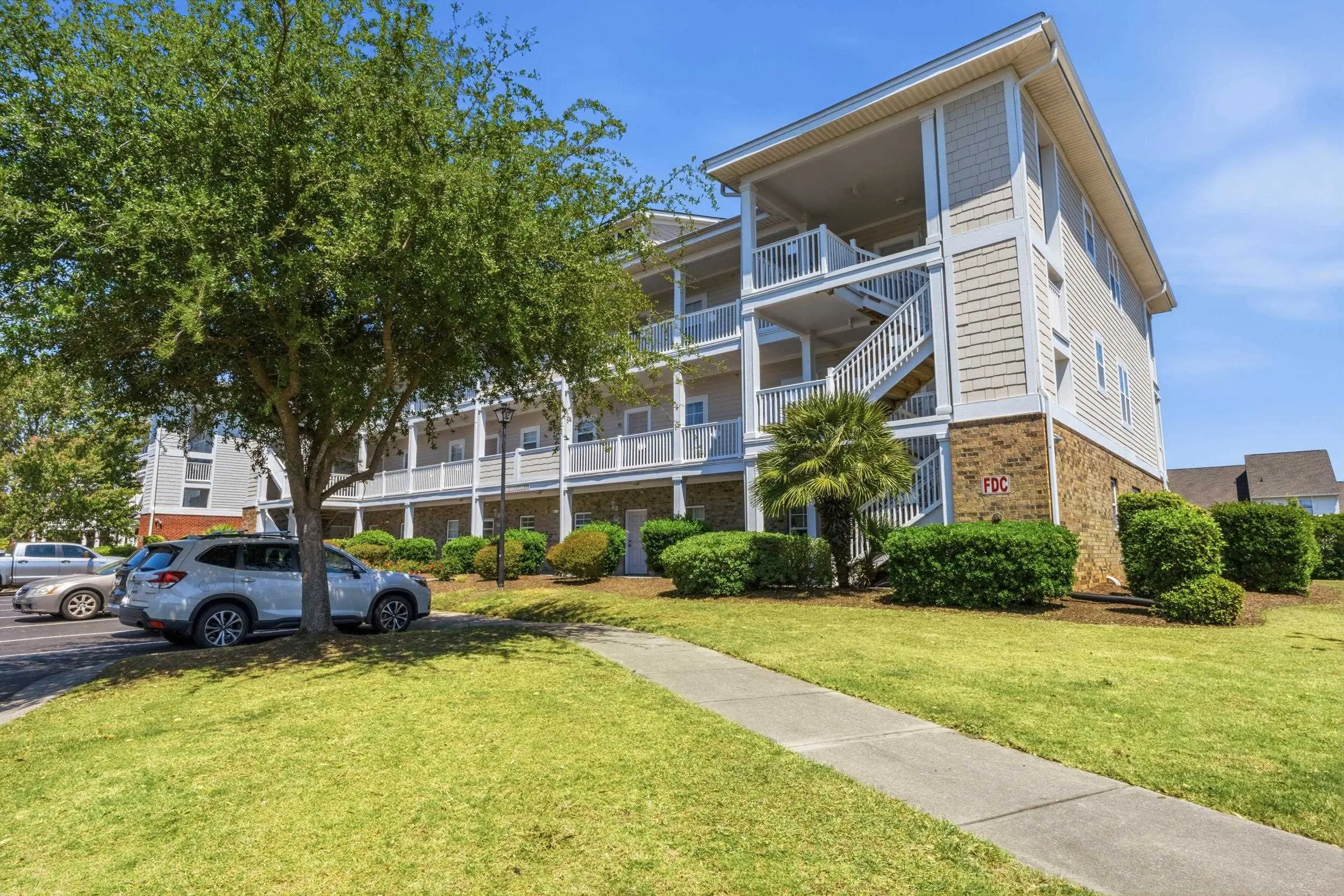 Photo of Listing #2609512