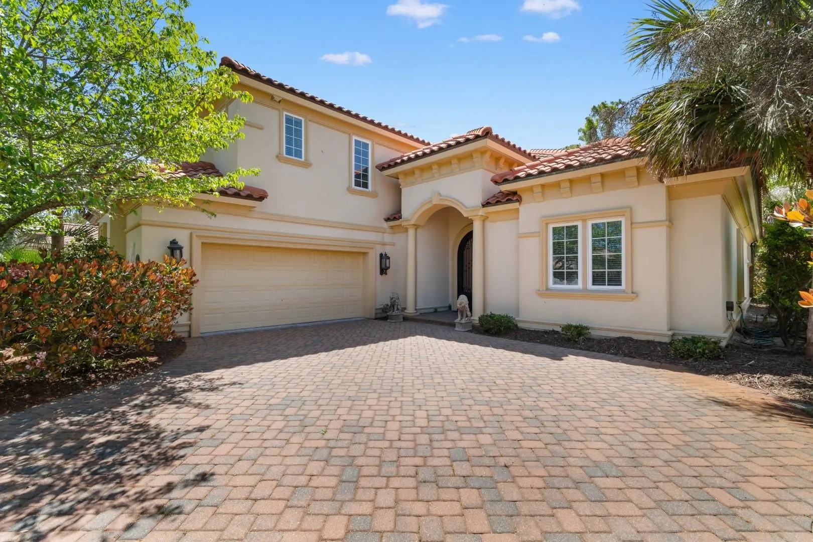 Photo of Listing #2609521