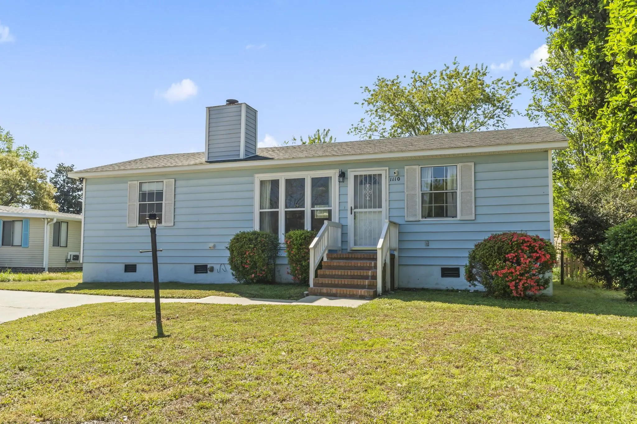 Photo of Listing #2609537