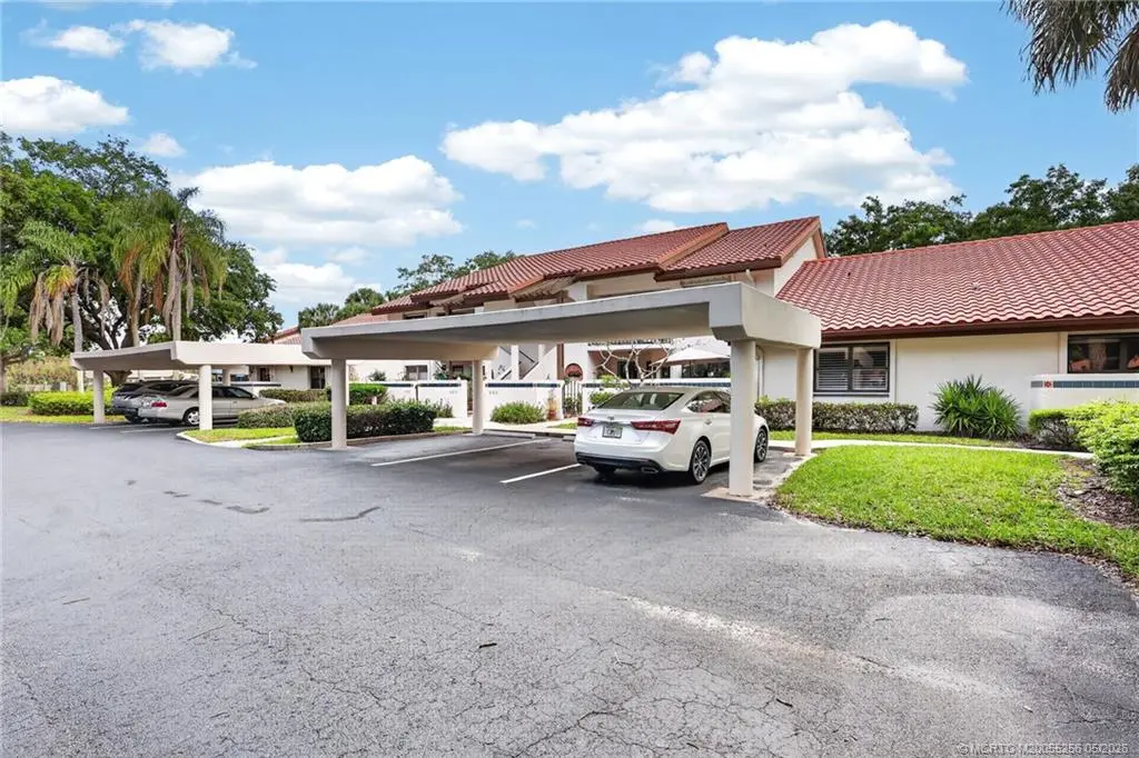 5 of 56 - 6031 Martinique Drive 202, Stuart, FL