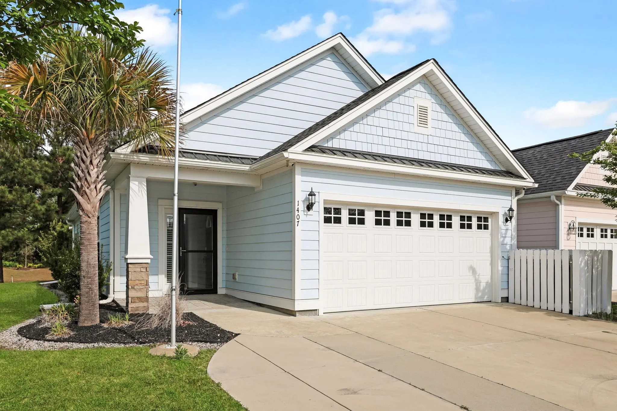 Photo of Listing #2609755