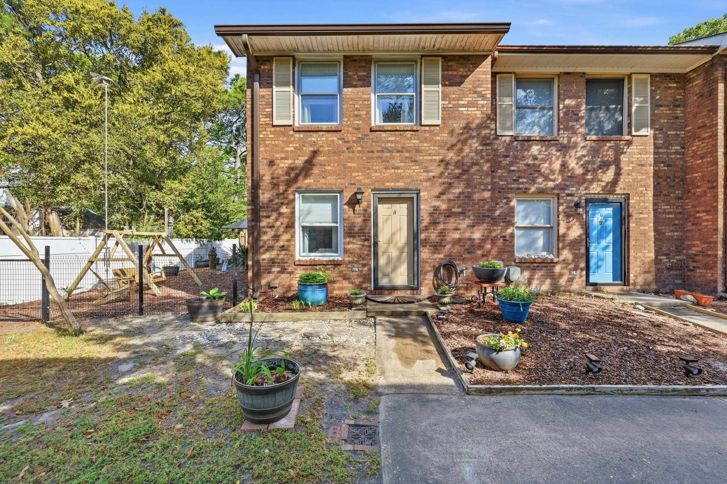 Photo of Listing #2609872