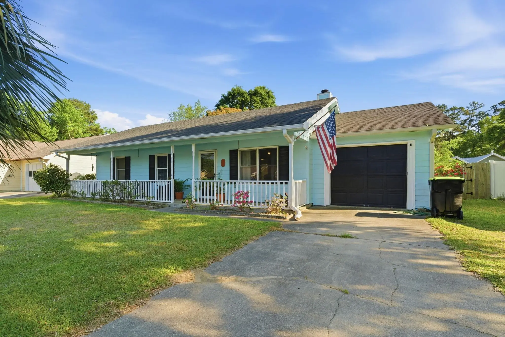 Photo of Listing #2609882