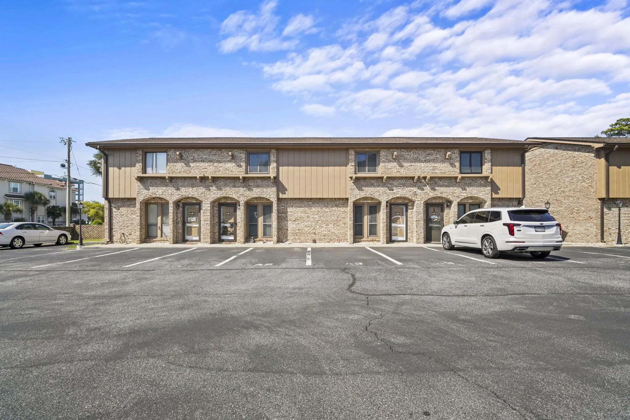 Photo of Listing #2609940