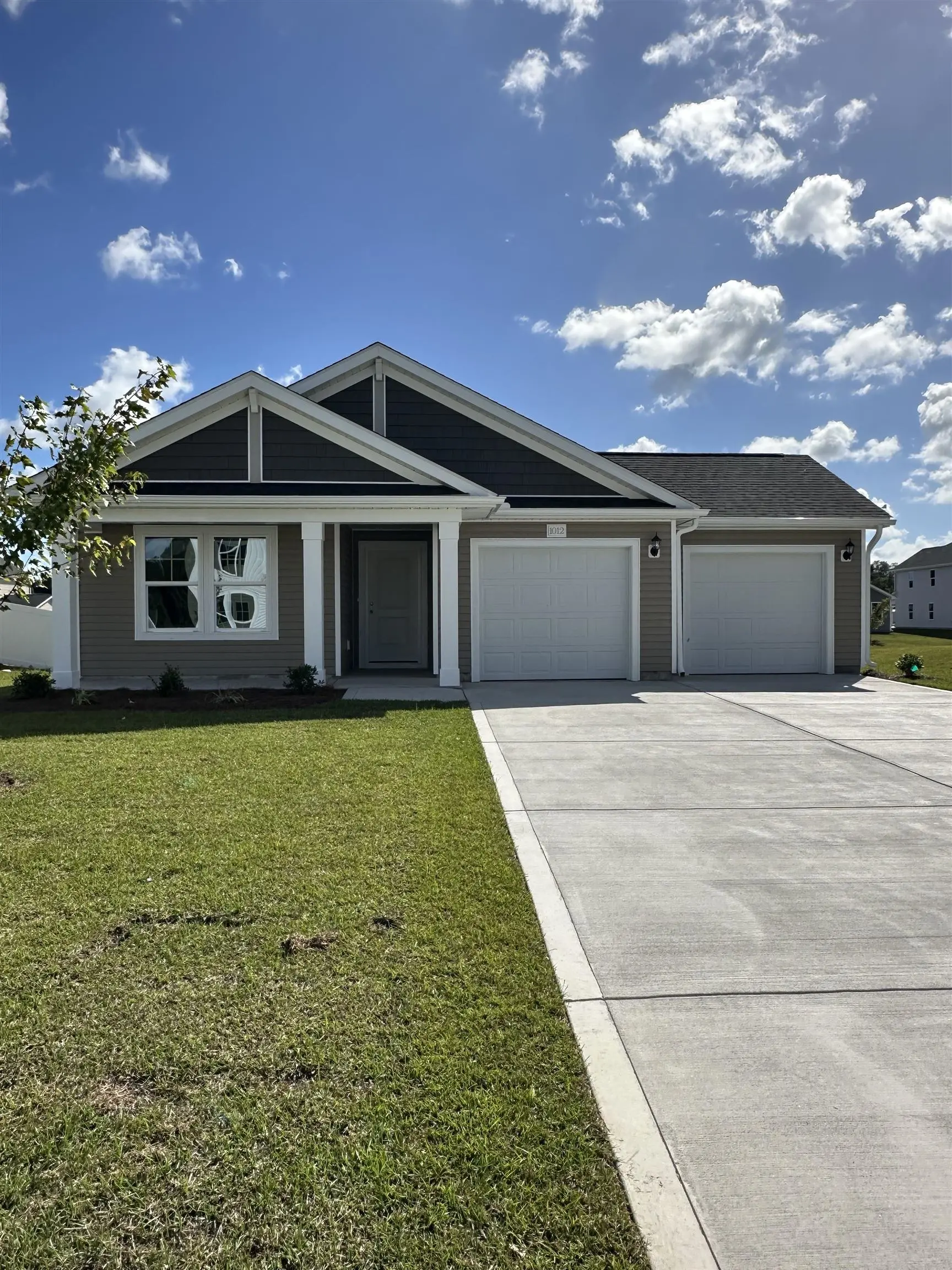 Photo of Listing #2610034