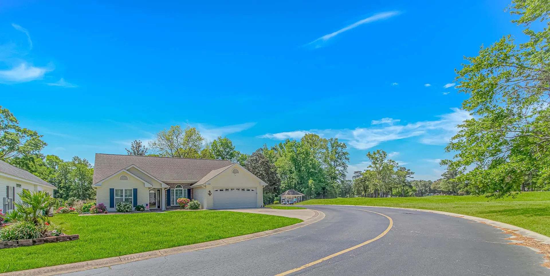 Photo of Listing #2610051