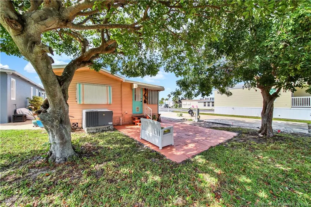 5 of 48 - 10701 Ocean Drive 611, Jensen Beach, FL