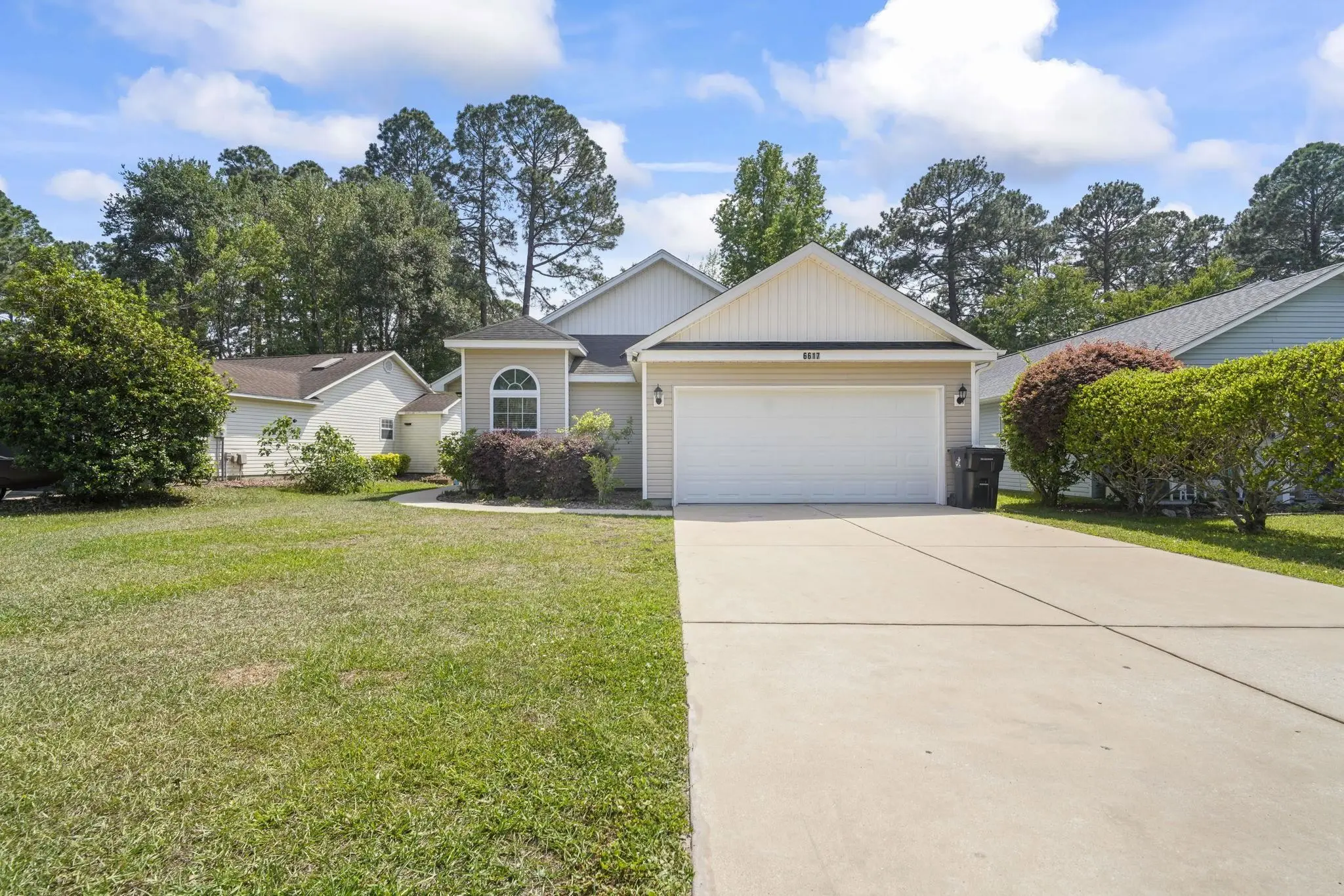 Photo of Listing #2610124