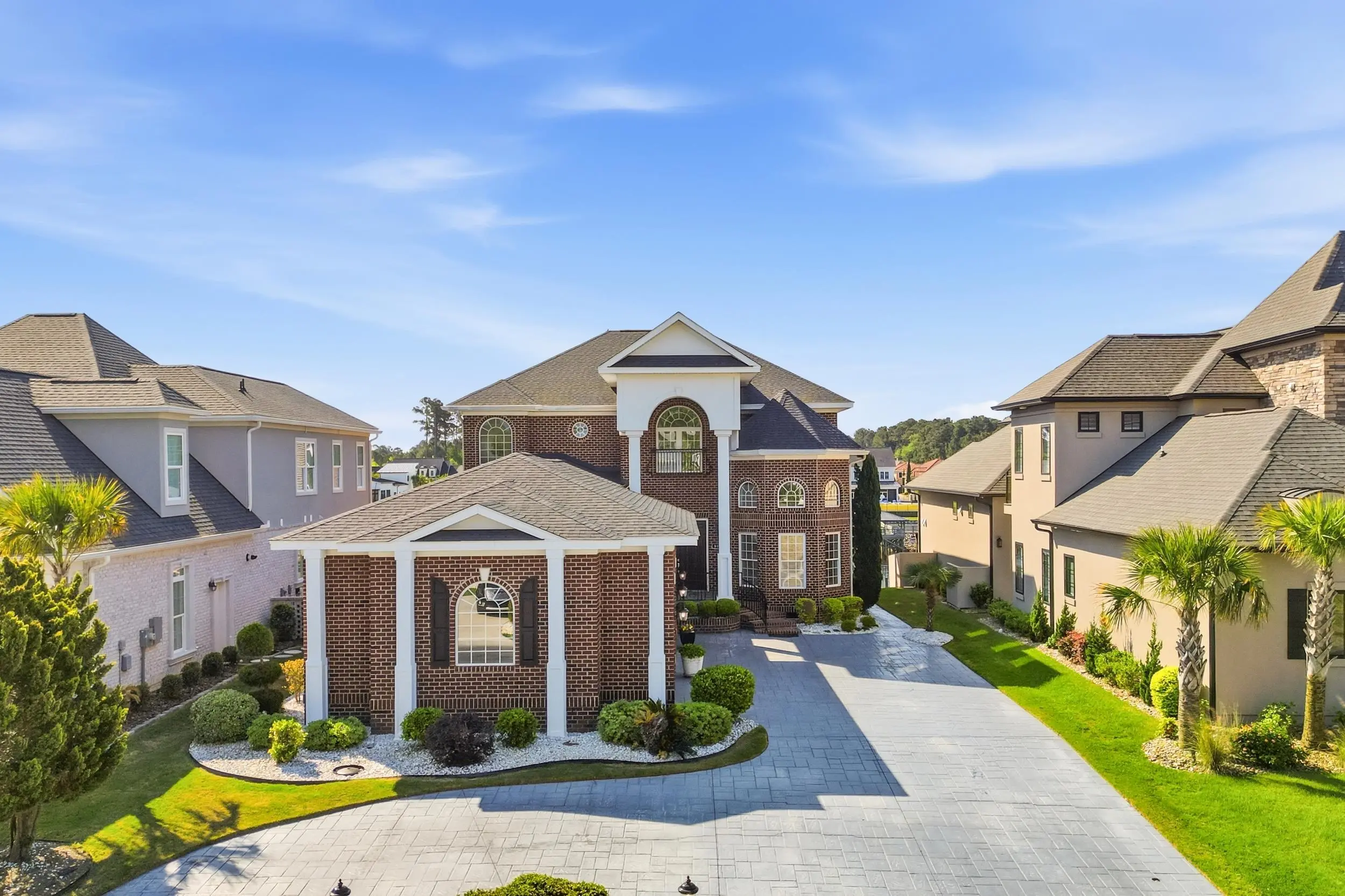 Photo of Listing #2610145