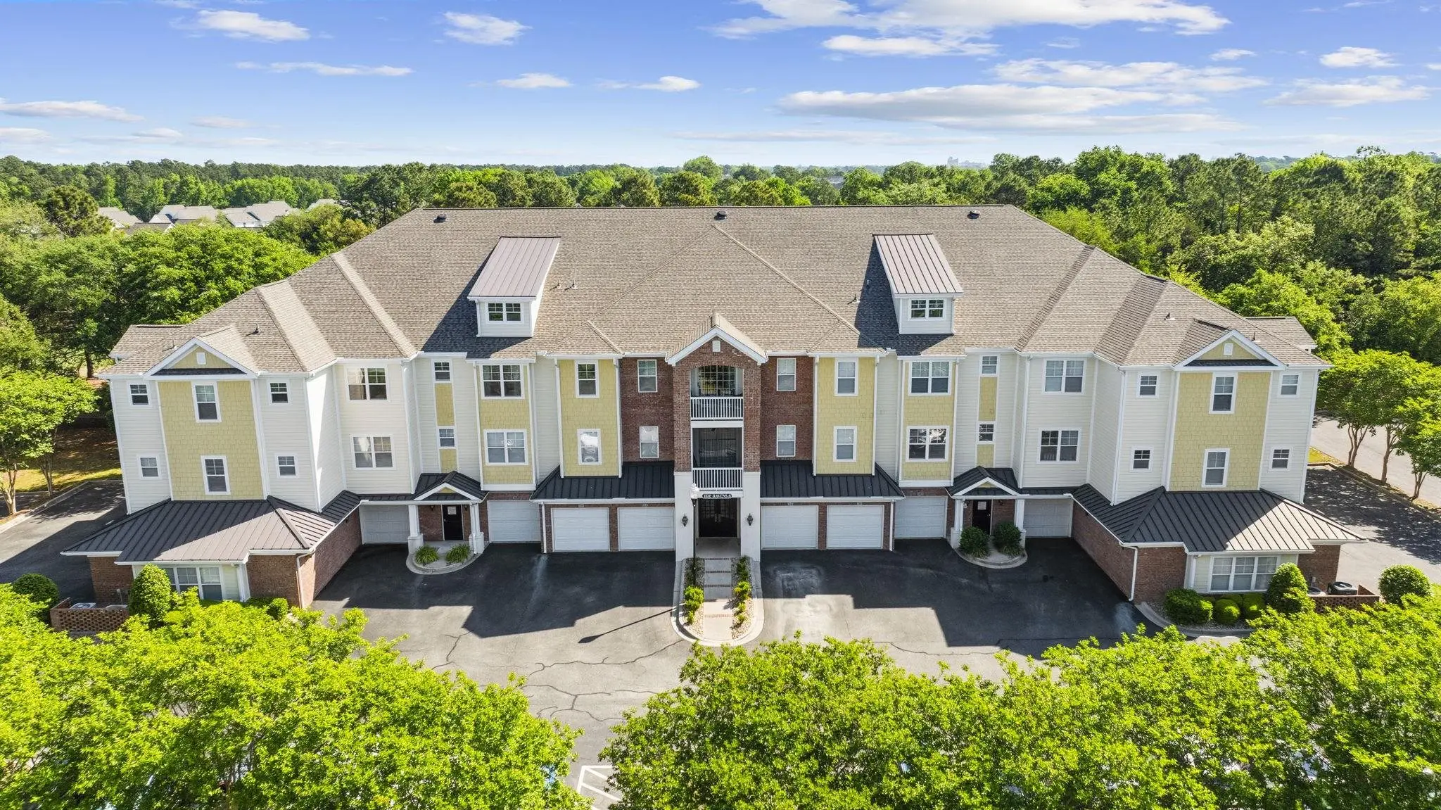 Photo of Listing #2610224