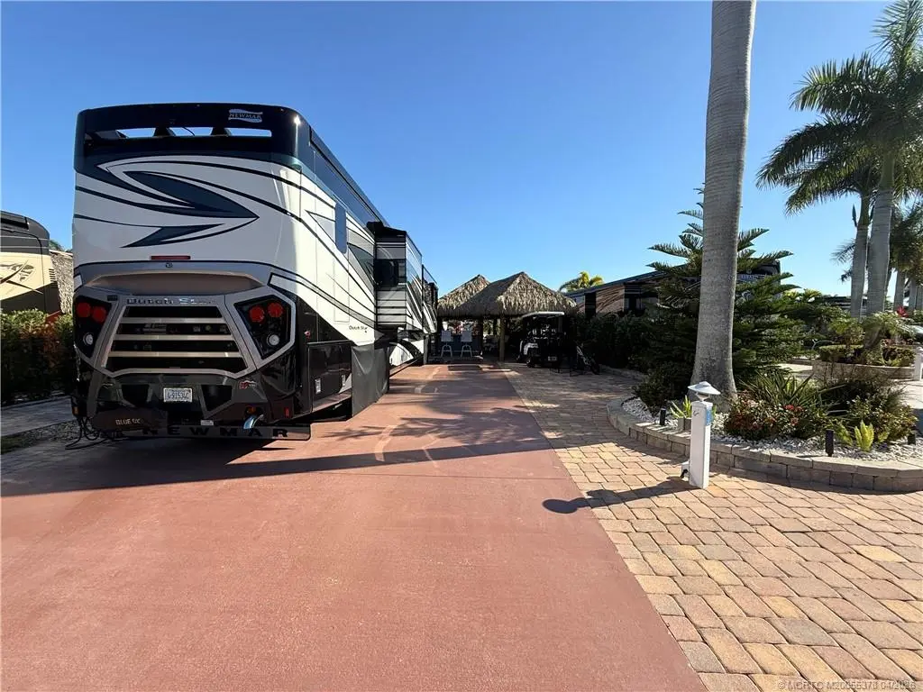 316 Chipshot Lane, Port St. Lucie