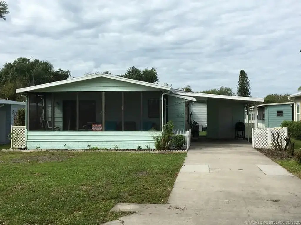 16234 Four Wood Way L-02, Indiantown