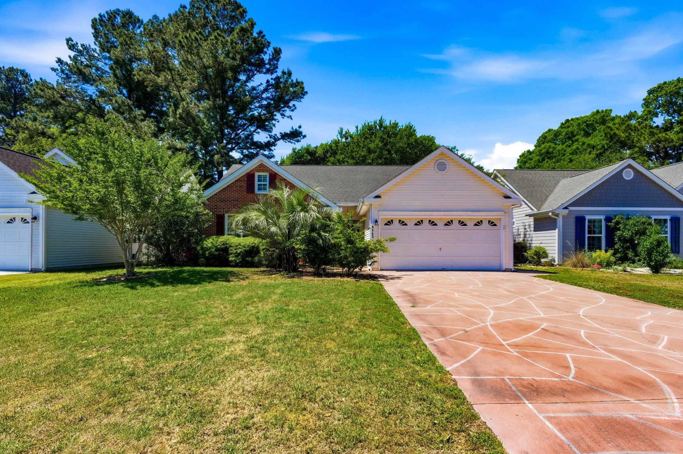 Photo of Listing #2610862