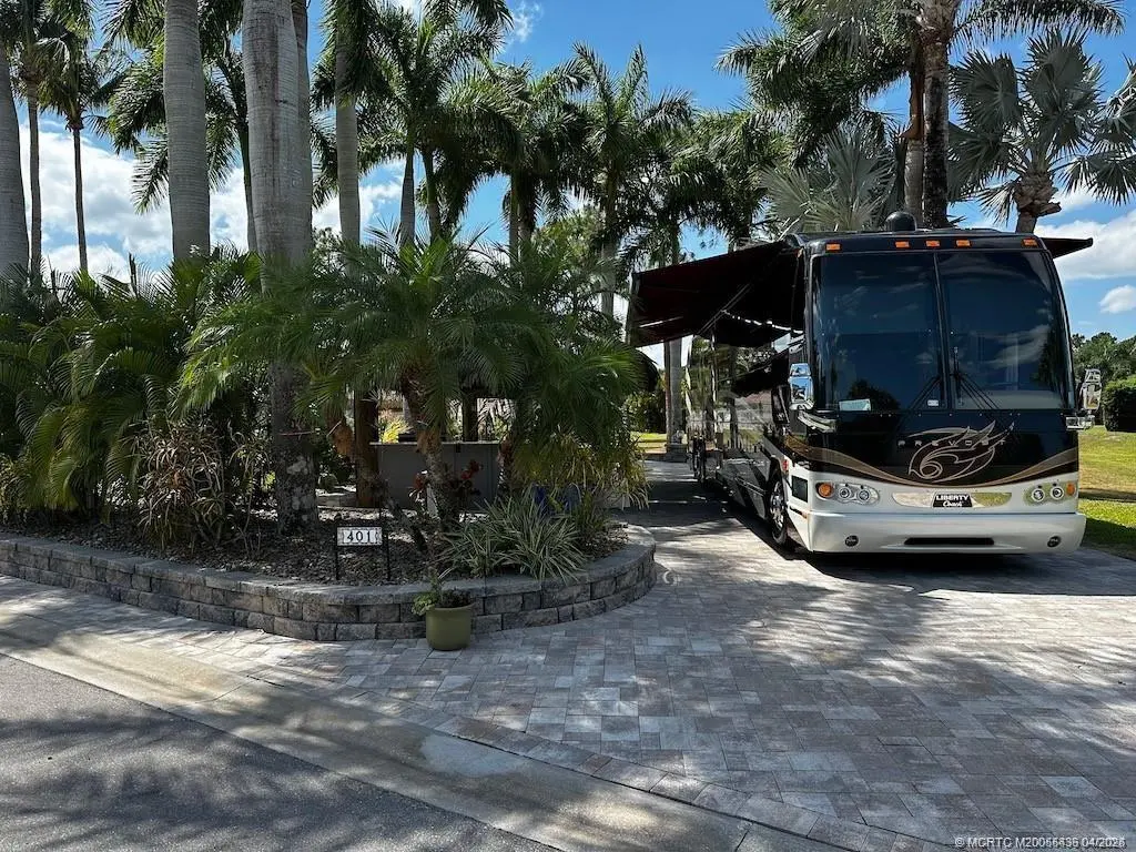 2 of 22 - 401 Chipshot Lane, Port St. Lucie, FL
