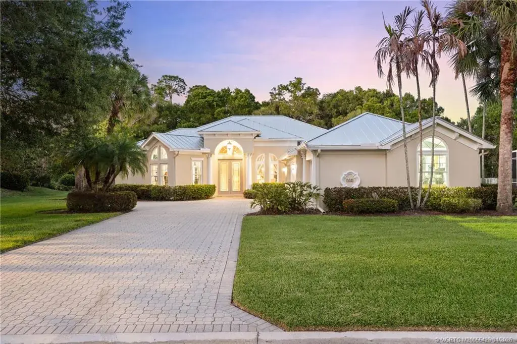 917 Blue Stem Way, Stuart