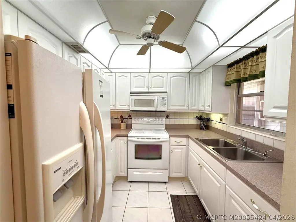 5 of 38 - 2600 Ocean Boulevard Jj18, Stuart, FL