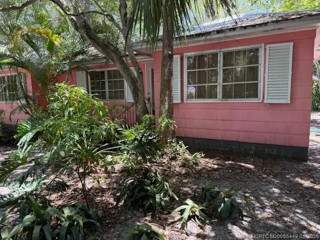 713 Bryant Avenue, Stuart