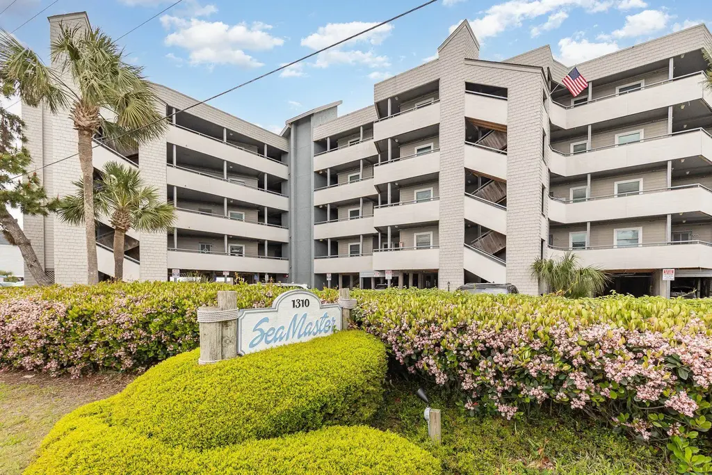 1310 N Waccamaw Dr. 211, Garden City Beach