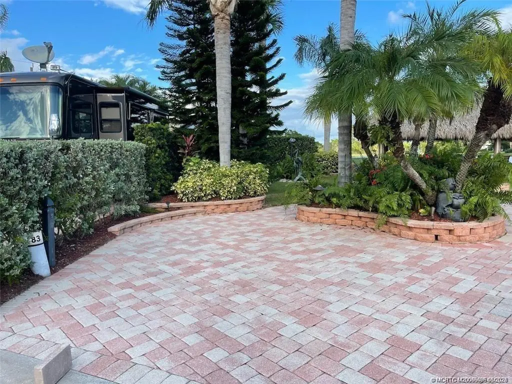 3 of 10 - 83 Putter Pointe, Port St. Lucie, FL