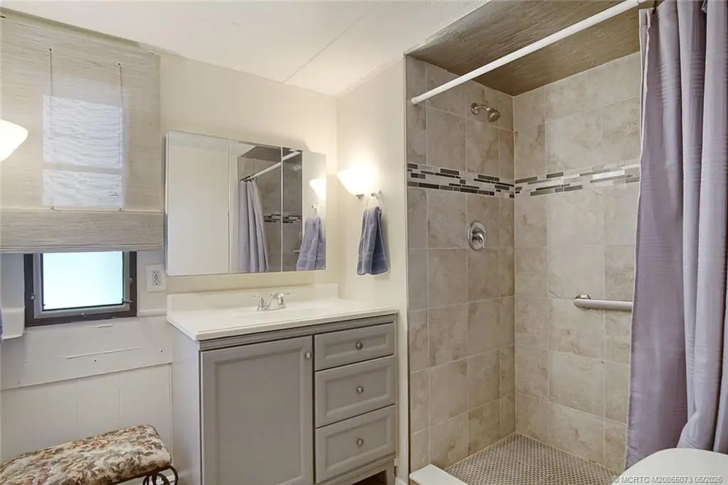 5 of 41 - 4736 Blue Heron Lane, Jensen Beach, FL