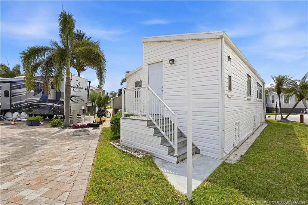 4 of 38 - 652 Nettles Boulevard, Jensen Beach, FL