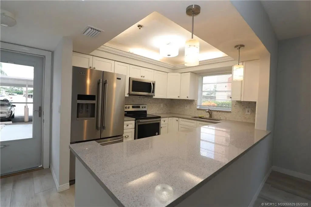 5 of 40 - 2950 Ocean Boulevard 112-101, Stuart, FL