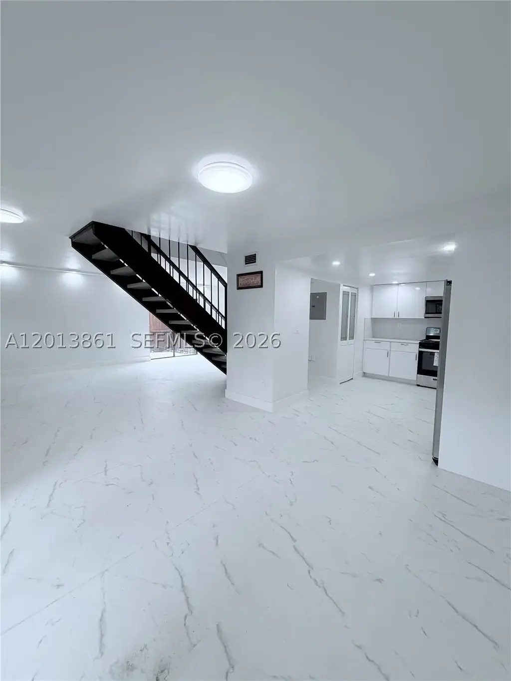 7024 114th A-52, Miami
