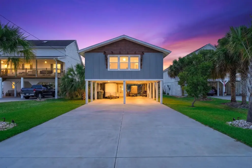 2204 Chestnut St., North Myrtle Beach