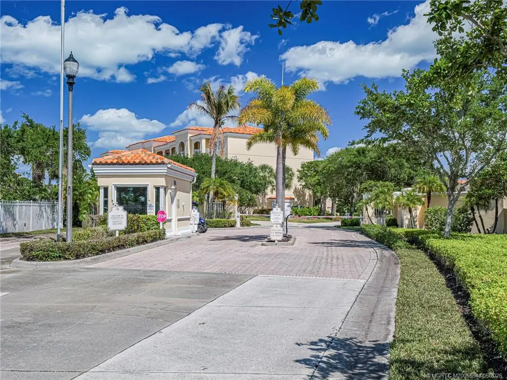 3 of 45 - 10 Harbour Isle Drive 106, Fort Pierce, FL