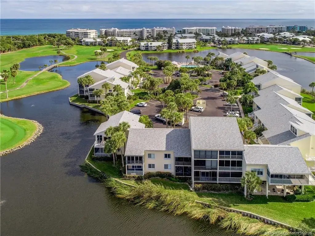 5601 Gulfstream Way, Stuart